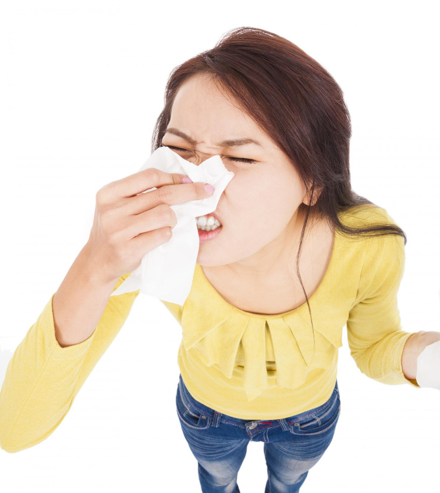 woman-with-allergy